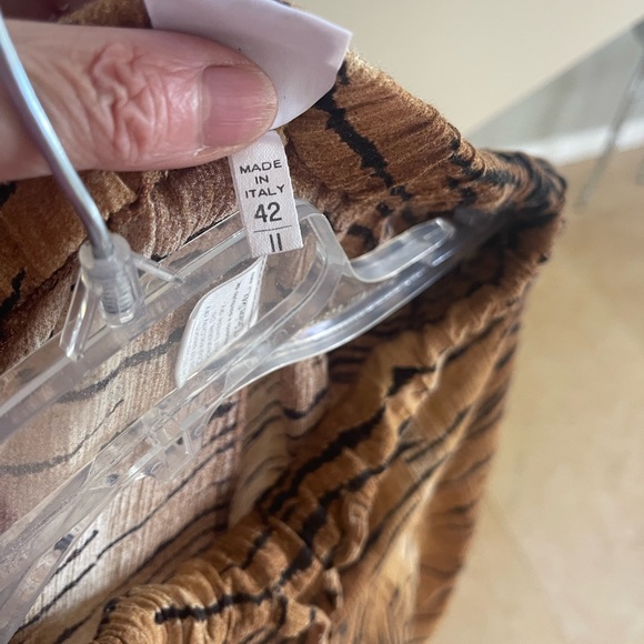 VINTAGE MOSCHINO animal print SWIM COVERUP Pants - Picture 10 of 13